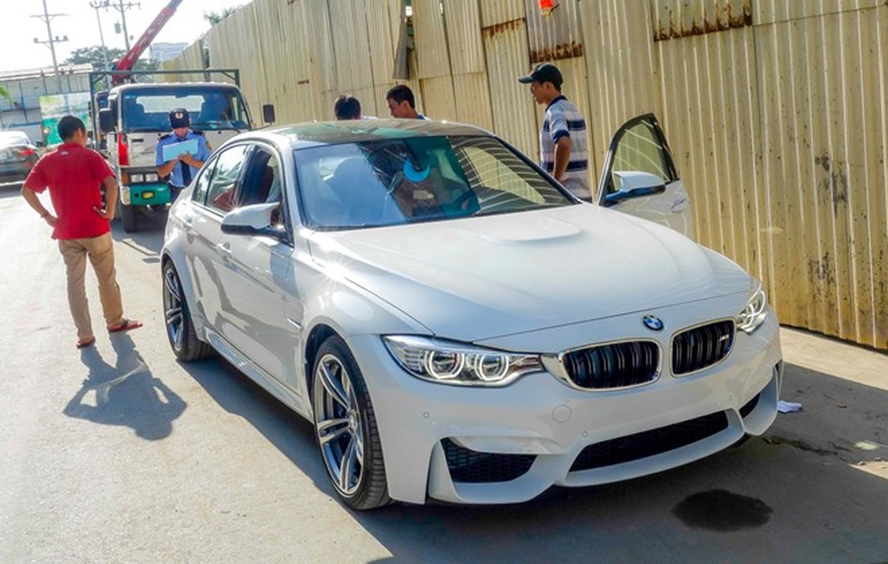 Can canh BMW M3 the he moi vua 